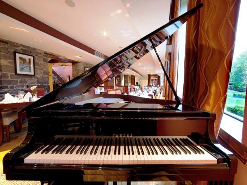 Court Yard Hotel Leixlip Zewnętrze zdjęcie