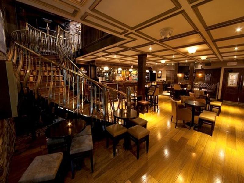 Court Yard Hotel Leixlip Zewnętrze zdjęcie