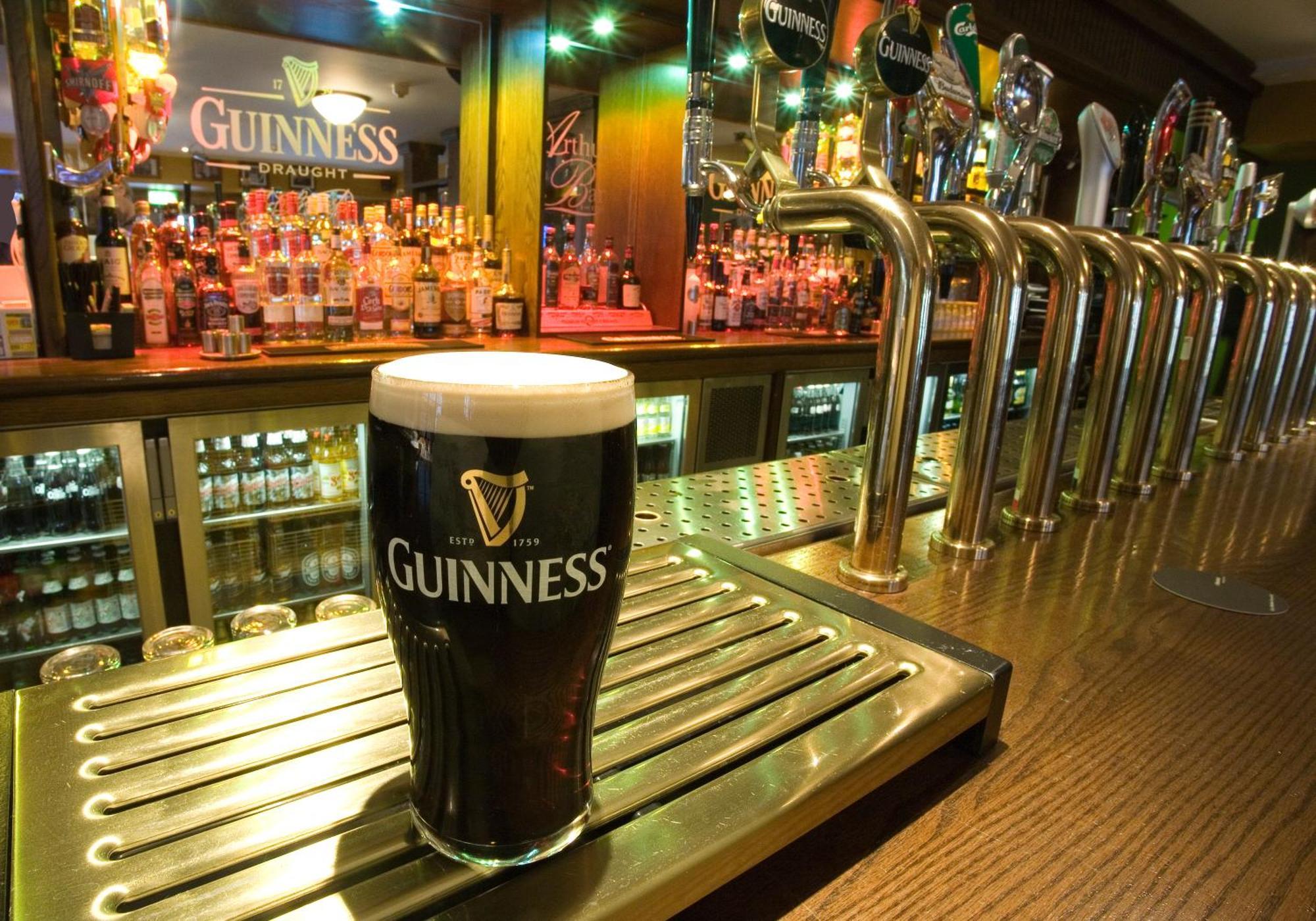 Court Yard Hotel Leixlip Zewnętrze zdjęcie