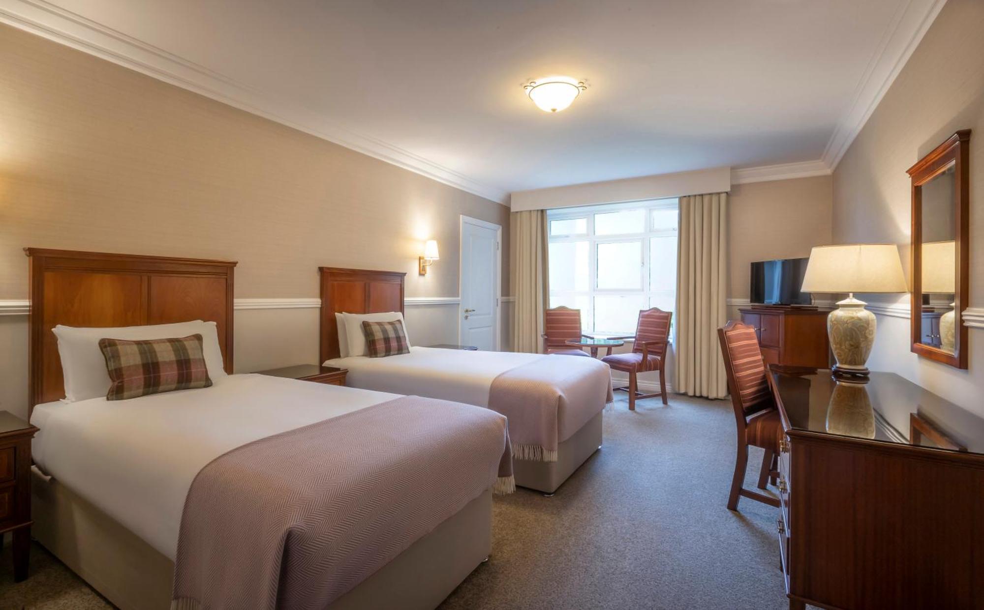 Court Yard Hotel Leixlip Zewnętrze zdjęcie