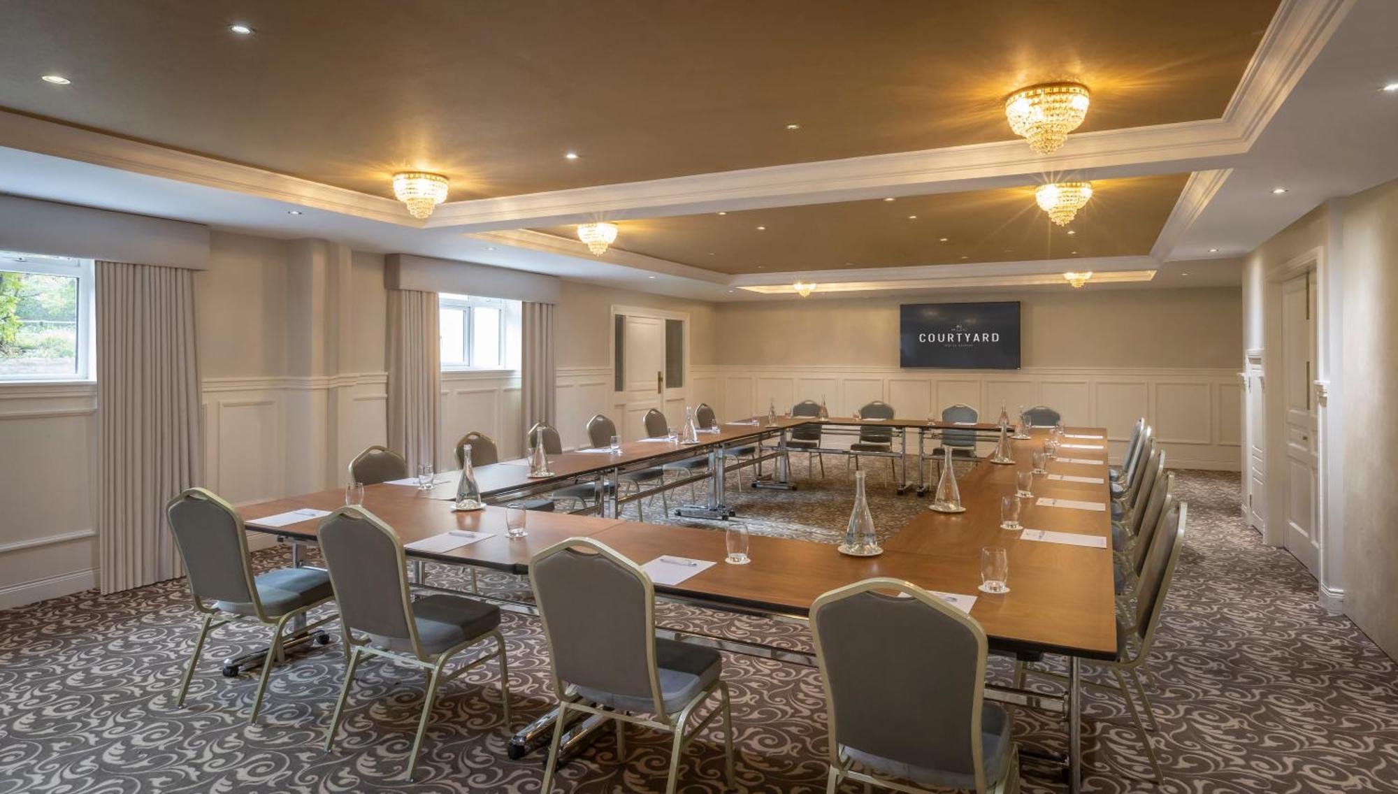 Court Yard Hotel Leixlip Zewnętrze zdjęcie